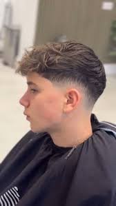 Barber shop cắt tóc nam đẹp chuẩn luxury