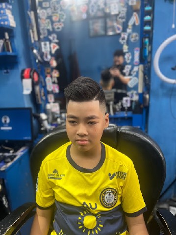 Barber cắt tóc nam đẹp cho người mới thay đổi phong cách