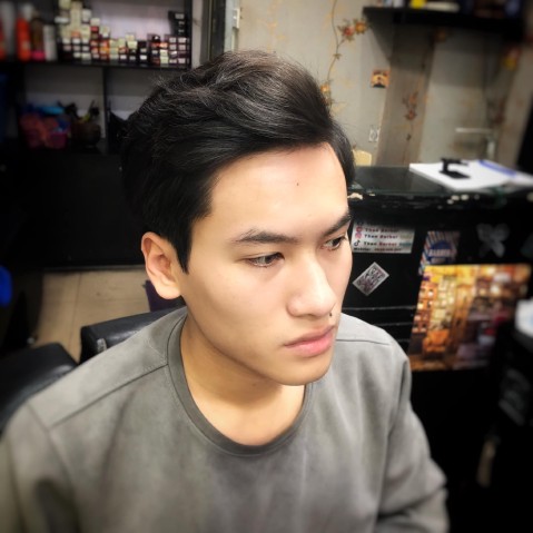 Có nên cắt tóc pompadour không? Ưu nhược điểm cần biết