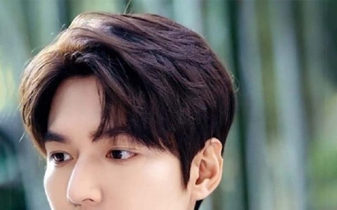 Two block comma hair là gì? Biến thể cực hot của kiểu tóc Hàn Quốc